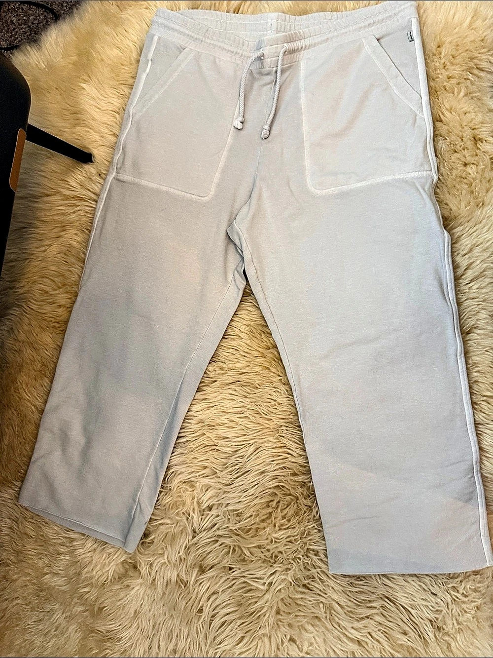 Eddie Bauer Cropped Women's Jogger Pants in Beige Size XL